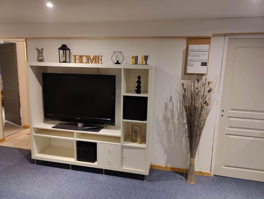 Maison Calme Pour 6 Personnes Муйерон-ле-Каптиф Экстерьер фото